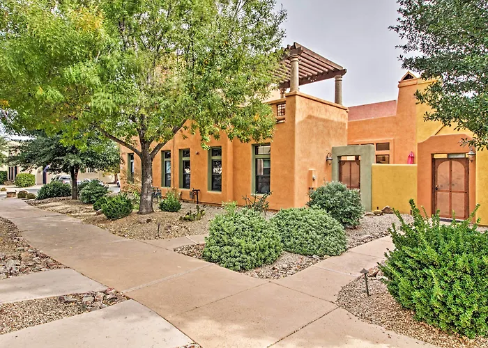 Adobe Escape With Outdoor Kitchen And Pool Access Tubac