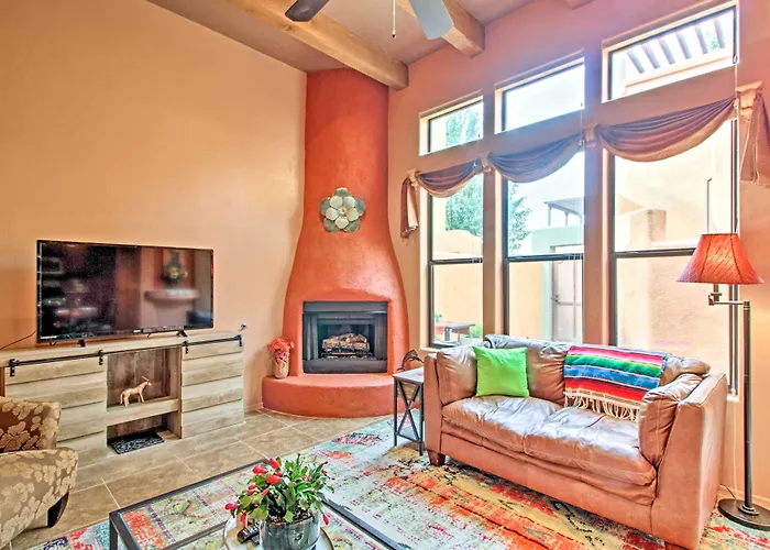 Adobe Escape With Outdoor Kitchen And Pool Access Tubac